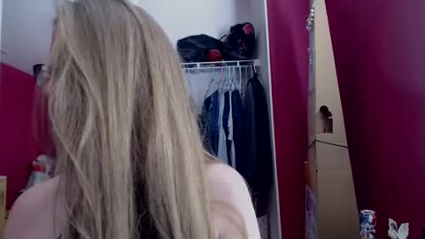 AngelicAngel online show from 02.18.25