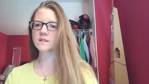 Snapshot of angelicangel3 chatting on 03.22.26 AngelicAngel online show from 03.22.26