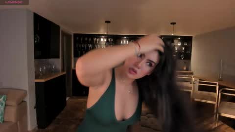 Snapshot of angelicavega_ chatting on 10.28.25 Angelica Vega online show from 10.28.25