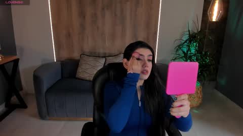 Snapshot of angelicavega_ chatting on 10.29.25 Angelica Vega online show from 10.29.25