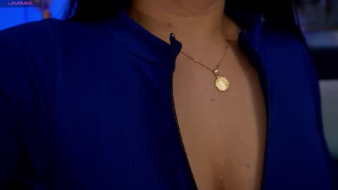 Snapshot of angelicavega_ chatting on 11.24.25 Angelica Vega online show from 11.24.25