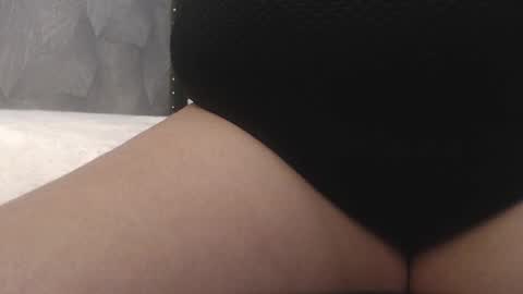 angelick_bo online show from 10.24.25