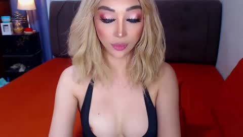 MS. AMALIA online show from 12.02.25