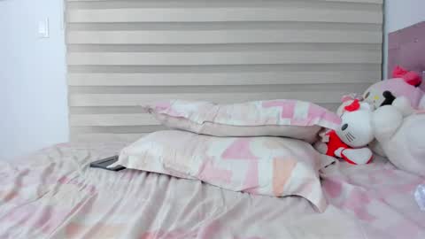   angelita   online show from 02.21.25