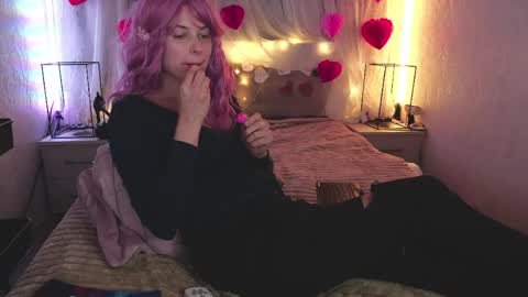 Snapshot of angelika_rouge chatting on 04.03.26 Angelika Rouge online show from 04.03.26