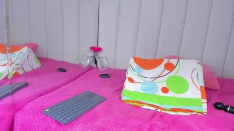 Snapshot of angelikarosse chatting on 04.29.26 Angelica rosas online show from 04.29.26