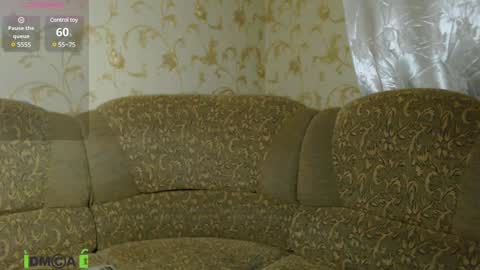 Snapshot of angelikaswell chatting on 12.19.24 Angelika PVT OPEN online show from 12.19.24