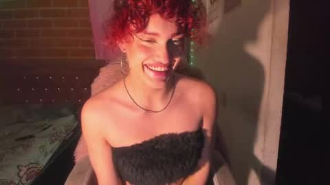 Snapshot of angelina_rouse12 chatting on 12.31.24 Angelina Rouse  online show from 12.31.24