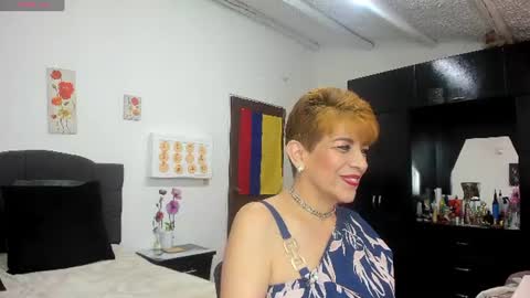 Snapshot of angelina_stone_65 chatting on 07.09.26 Angelina online show from 07.09.26