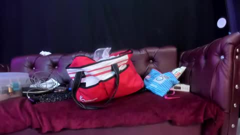 ANGELINA   online show from 11.21.25