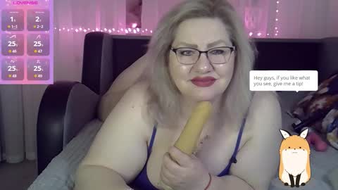 Snapshot of angelinaglam chatting on 02.10.26 AngelinaGlam online show from 02.10.26