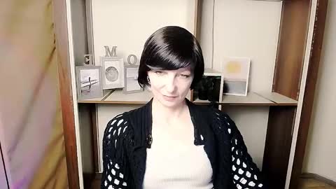 Angelina online show from 02.11.26