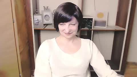 Snapshot of angelinalov_ chatting on 04.18.26 Angelina online show from 04.18.26