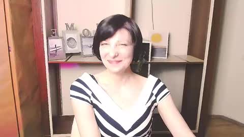 Snapshot of angelinalov_ chatting on 04.23.26 Angelina online show from 04.23.26
