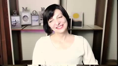 Snapshot of angelinalov_ chatting on 07.06.26 Angelina online show from 07.06.26