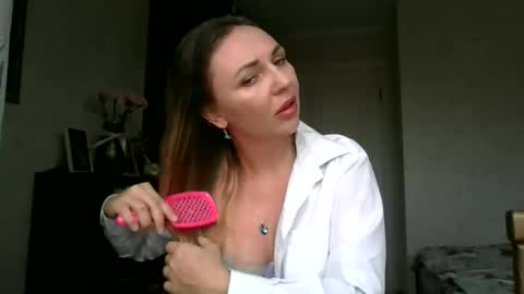 angelinalove28 online show from 11.04.25