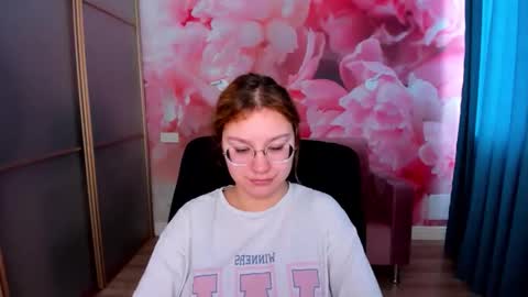 AngelinaLow online show from 02.22.26