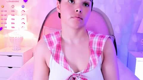 Snapshot of angeline__cute chatting on 03.26.26 angeline online show from 03.26.26