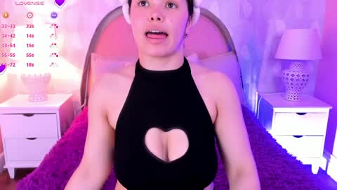Snapshot of angeline__cute chatting on 04.23.26 angeline online show from 04.23.26