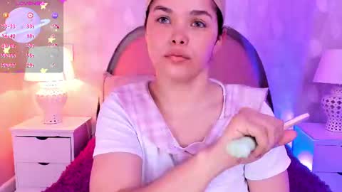 Snapshot of angeline__cute chatting on 07.03.26 angeline online show from 07.03.26
