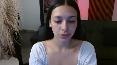 Snapshot of angeline_davies chatting on 02.07.25 angeline_davies online show from 02.07.25