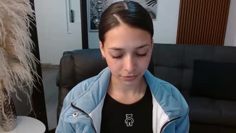 Snapshot of angeline_davies chatting on 02.26.25 angeline_davies online show from 02.26.25
