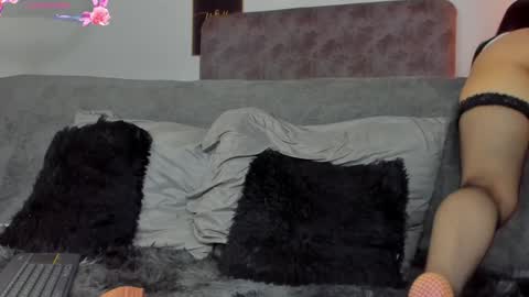 angelinepossy online show from 12.24.24