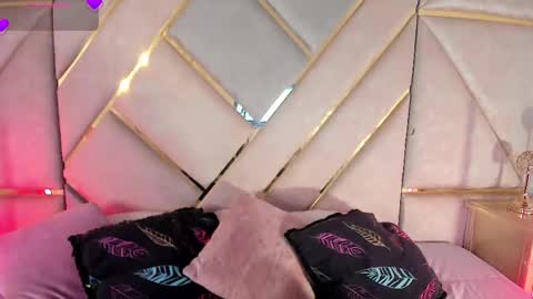 Snapshot of angelitafrodita chatting on 04.01.26 A F R O D I T A online show from 04.01.26