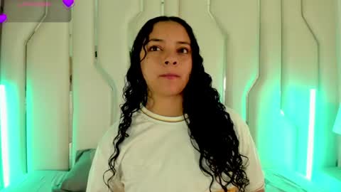 Snapshot of angelitafrodita chatting on 06.27.26 A F R O D I T A online show from 06.27.26
