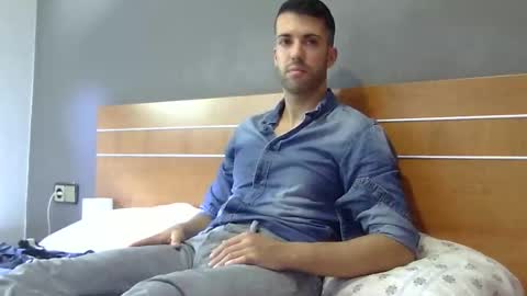 angell102890 online show from 09.20.25