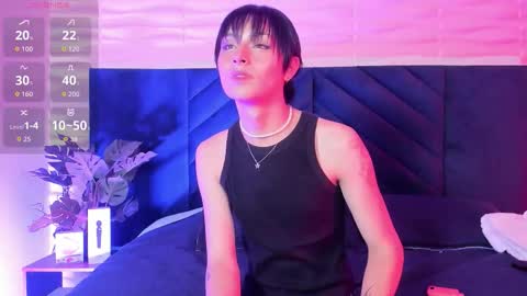 Snapshot of angell__dustt chatting on 09.17.25 Angell Dust online show from 09.17.25