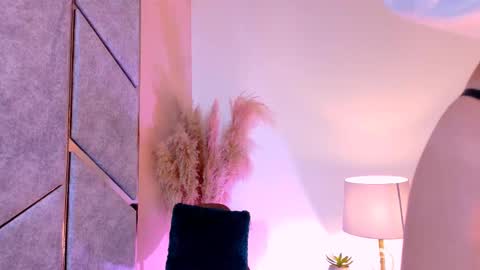 Angel online show from 03.12.25