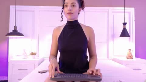 Angel online show from 01.09.26