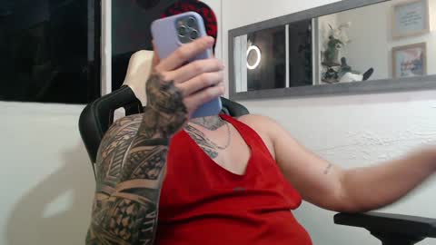 Snapshot of angellatino0 chatting on 12.11.24 angellatino0 online show from 12.11.24