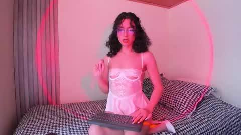 Snapshot of angellike_doll chatting on 02.15.26 Angellike online show from 02.15.26