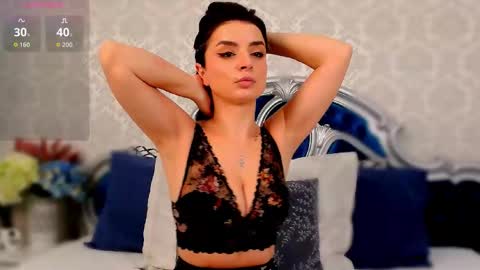 Natalia online show from 10.15.25