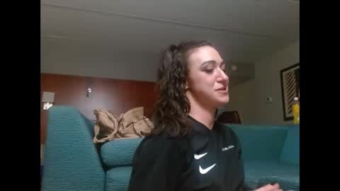 Snapshot of angelmom1990 chatting on 01.21.25 Mina Moira online show from 01.21.25