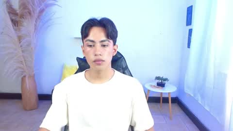 Snapshot of angelocum18 chatting on 07.30.26 Angelo online show from 07.30.26