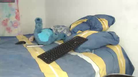 Snapshot of angelof_fire chatting on 02.18.25 Angel online show from 02.18.25