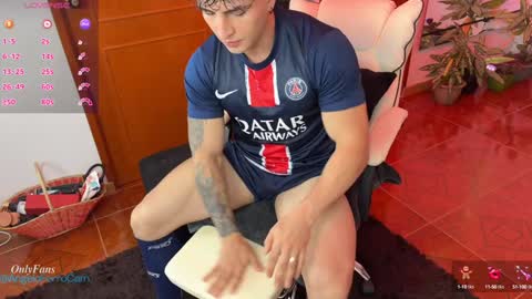 Angelo Ferro online show from 12.09.24