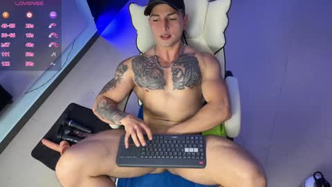 Angelo Ferro online show from 02.08.25