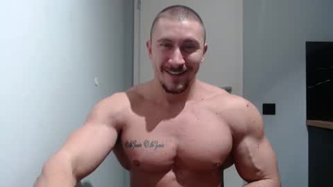 Snapshot of angelofit chatting on 12.03.24  ------- SEX SHOW WITH GUYS AND GIRLS  MUSCLE SHOW online show from 12.03.24