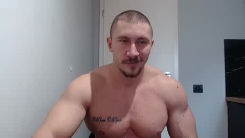 Snapshot of angelofit chatting on 12.04.24  ------- SEX SHOW WITH GUYS AND GIRLS  MUSCLE SHOW online show from 12.04.24