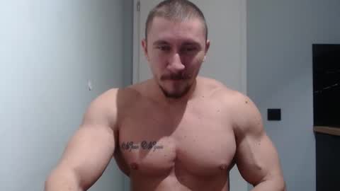 Snapshot of angelofit chatting on 12.10.24  ------- SEX SHOW WITH GUYS AND GIRLS  MUSCLE SHOW online show from 12.10.24
