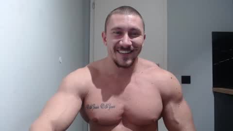 Snapshot of angelofit chatting on 12.11.24  ------- SEX SHOW WITH GUYS AND GIRLS  MUSCLE SHOW online show from 12.11.24