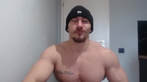 Snapshot of angelofit chatting on 01.25.25  ------- SEX SHOW WITH GUYS AND GIRLS  MUSCLE SHOW online show from 01.25.25