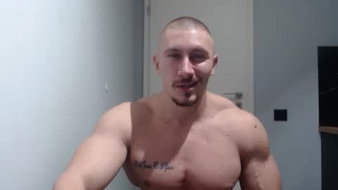 Snapshot of angelofit chatting on 01.28.25  ------- SEX SHOW WITH GUYS AND GIRLS  MUSCLE SHOW online show from 01.28.25