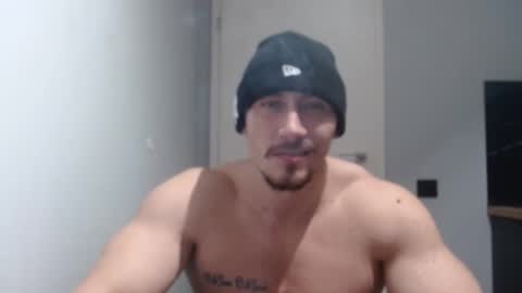 Snapshot of angelofit chatting on 02.10.25  ------- SEX SHOW WITH GUYS AND GIRLS  MUSCLE SHOW online show from 02.10.25