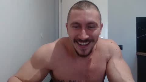 Snapshot of angelofit chatting on 02.11.25  ------- SEX SHOW WITH GUYS AND GIRLS  MUSCLE SHOW online show from 02.11.25