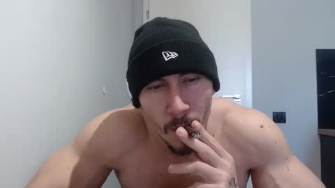 Snapshot of angelofit chatting on 02.13.25  ------- SEX SHOW WITH GUYS AND GIRLS  MUSCLE SHOW online show from 02.13.25